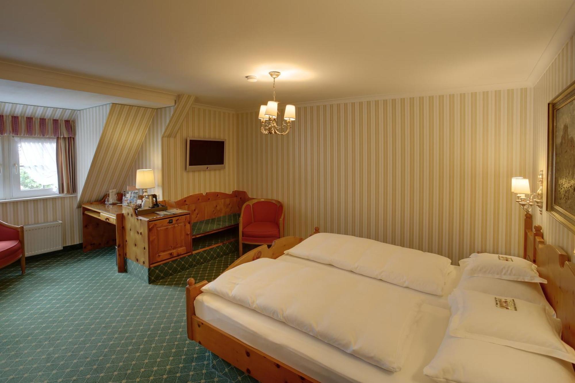 Hotel Brauereigasthof Landwehr-Braeu Reichelshofen Habitación foto